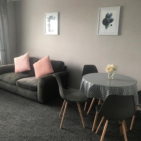 Home Comforts Near Dundee City Centre エクステリア 写真